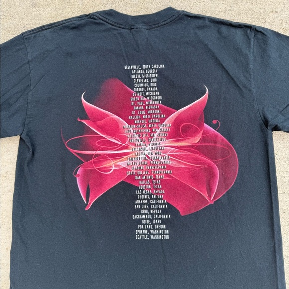 Vintage 2004 Dolly Parton Tour Tee - Picture 4 of 6